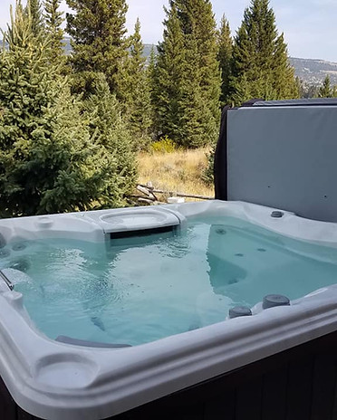 120109548_692638631335917_7823414789907580106_n (1).jpg